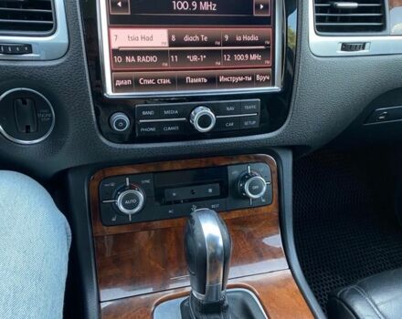 Белый Фольксваген Туарег, объемом двигателя 0 л и пробегом 320 тыс. км за 16500 $, фото 3 на Automoto.ua