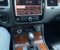 Белый Фольксваген Туарег, объемом двигателя 0 л и пробегом 320 тыс. км за 16500 $, фото 3 на Automoto.ua