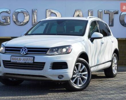 Белый Фольксваген Туарег, объемом двигателя 2.97 л и пробегом 272 тыс. км за 17500 $, фото 5 на Automoto.ua