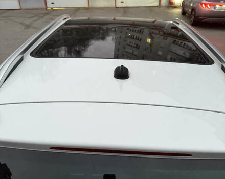 Белый Фольксваген Туарег, объемом двигателя 2.97 л и пробегом 246 тыс. км за 20800 $, фото 18 на Automoto.ua