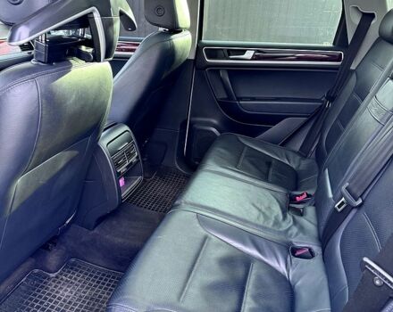 Білий Фольксваген Туарег, об'ємом двигуна 3 л та пробігом 247 тис. км за 20000 $, фото 1 на Automoto.ua