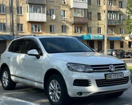 Белый Фольксваген Туарег, объемом двигателя 2.97 л и пробегом 172 тыс. км за 23500 $, фото 9 на Automoto.ua