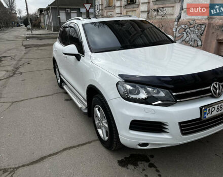 Білий Фольксваген Туарег, об'ємом двигуна 2.97 л та пробігом 307 тис. км за 18200 $, фото 13 на Automoto.ua