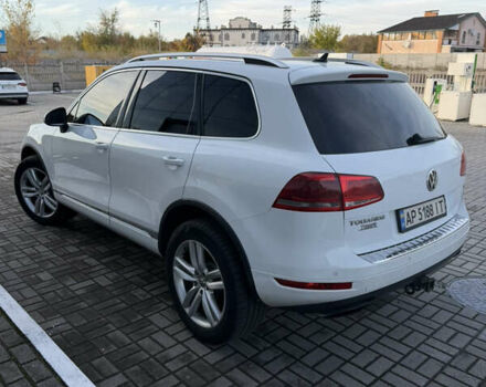 Білий Фольксваген Туарег, об'ємом двигуна 2.97 л та пробігом 265 тис. км за 17500 $, фото 6 на Automoto.ua