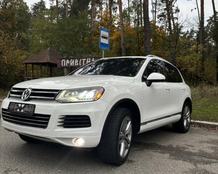 Белый Фольксваген Туарег, объемом двигателя 2.97 л и пробегом 237 тыс. км за 16900 $, фото 8 на Automoto.ua