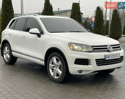 Білий Фольксваген Туарег, об'ємом двигуна 3 л та пробігом 123 тис. км за 17300 $, фото 2 на Automoto.ua