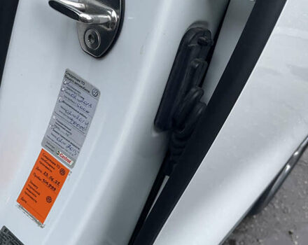 Білий Фольксваген Туарег, об'ємом двигуна 2.97 л та пробігом 130 тис. км за 21300 $, фото 30 на Automoto.ua