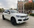 Білий Фольксваген Туарег, об'ємом двигуна 2.97 л та пробігом 230 тис. км за 14800 $, фото 7 на Automoto.ua