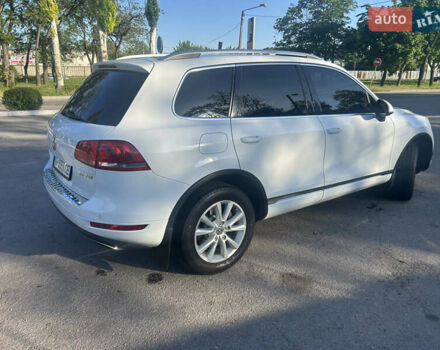 Белый Фольксваген Туарег, объемом двигателя 2.97 л и пробегом 245 тыс. км за 20000 $, фото 4 на Automoto.ua