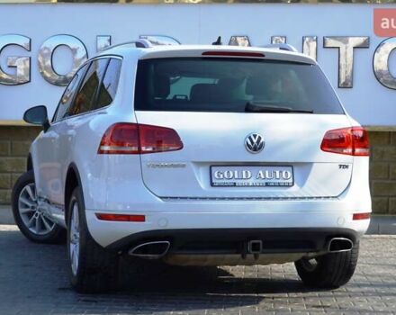 Белый Фольксваген Туарег, объемом двигателя 2.97 л и пробегом 272 тыс. км за 17500 $, фото 8 на Automoto.ua