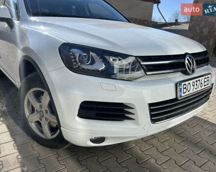 Білий Фольксваген Туарег, об'ємом двигуна 2.97 л та пробігом 248 тис. км за 20500 $, фото 13 на Automoto.ua