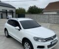Белый Фольксваген Туарег, объемом двигателя 3 л и пробегом 259 тыс. км за 15999 $, фото 4 на Automoto.ua