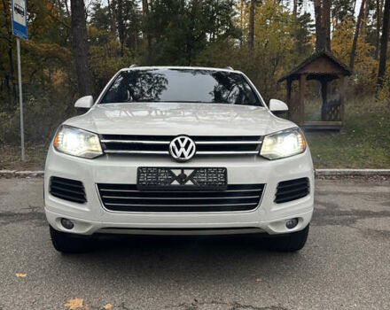 Белый Фольксваген Туарег, объемом двигателя 2.97 л и пробегом 237 тыс. км за 16900 $, фото 10 на Automoto.ua