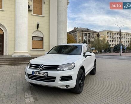Білий Фольксваген Туарег, об'ємом двигуна 2.97 л та пробігом 230 тис. км за 14800 $, фото 10 на Automoto.ua