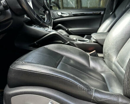 Белый Фольксваген Туарег, объемом двигателя 3 л и пробегом 148 тыс. км за 13000 $, фото 27 на Automoto.ua