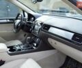 Белый Фольксваген Туарег, объемом двигателя 2.97 л и пробегом 272 тыс. км за 17500 $, фото 29 на Automoto.ua