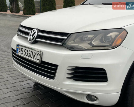 Білий Фольксваген Туарег, об'ємом двигуна 3 л та пробігом 123 тис. км за 17300 $, фото 9 на Automoto.ua