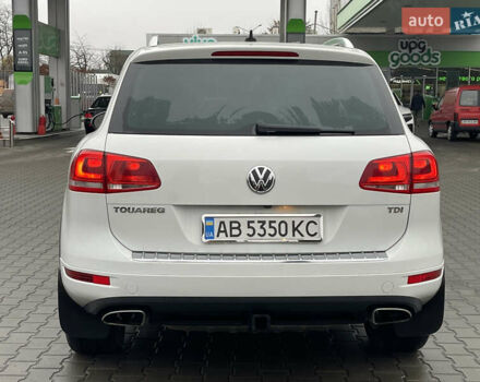 Білий Фольксваген Туарег, об'ємом двигуна 3 л та пробігом 123 тис. км за 17300 $, фото 7 на Automoto.ua