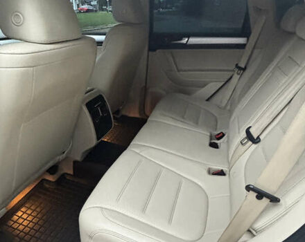 Белый Фольксваген Туарег, объемом двигателя 2.97 л и пробегом 237 тыс. км за 16900 $, фото 22 на Automoto.ua