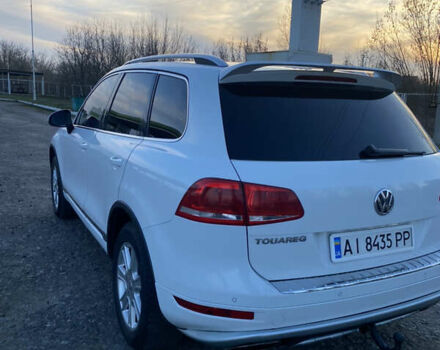 Білий Фольксваген Туарег, об'ємом двигуна 2.97 л та пробігом 259 тис. км за 17000 $, фото 5 на Automoto.ua