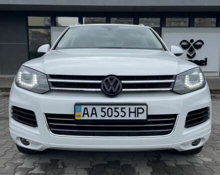 Белый Фольксваген Туарег, объемом двигателя 3 л и пробегом 152 тыс. км за 19500 $, фото 15 на Automoto.ua