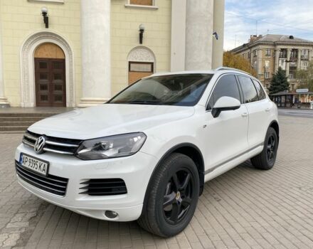 Білий Фольксваген Туарег, об'ємом двигуна 3 л та пробігом 235 тис. км за 14800 $, фото 13 на Automoto.ua