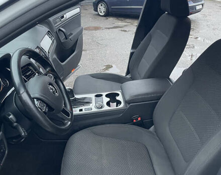 Білий Фольксваген Туарег, об'ємом двигуна 2.97 л та пробігом 130 тис. км за 21300 $, фото 41 на Automoto.ua