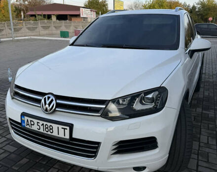 Білий Фольксваген Туарег, об'ємом двигуна 2.97 л та пробігом 265 тис. км за 17500 $, фото 4 на Automoto.ua