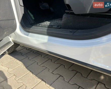 Білий Фольксваген Туарег, об'ємом двигуна 2.97 л та пробігом 248 тис. км за 20500 $, фото 10 на Automoto.ua