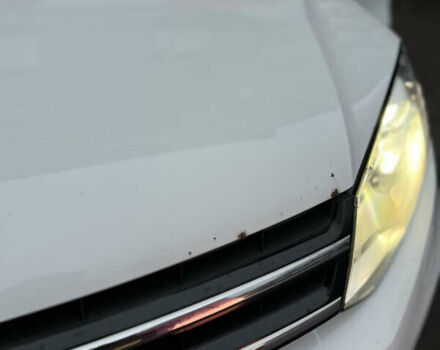 Белый Фольксваген Туарег, объемом двигателя 3 л и пробегом 215 тыс. км за 16700 $, фото 18 на Automoto.ua