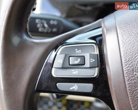 Белый Фольксваген Туарег, объемом двигателя 2.97 л и пробегом 272 тыс. км за 17500 $, фото 21 на Automoto.ua