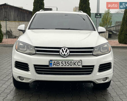 Білий Фольксваген Туарег, об'ємом двигуна 3 л та пробігом 123 тис. км за 17300 $, фото 10 на Automoto.ua