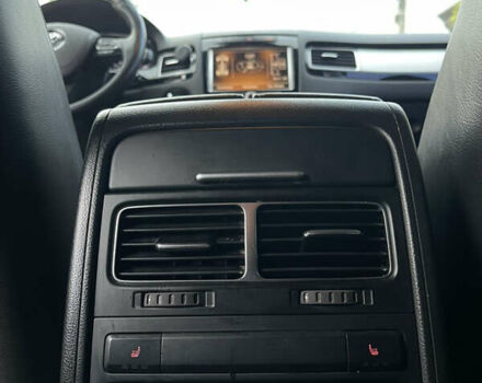 Белый Фольксваген Туарег, объемом двигателя 2.97 л и пробегом 257 тыс. км за 21000 $, фото 44 на Automoto.ua