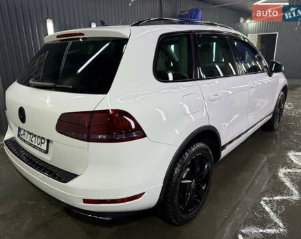 Белый Фольксваген Туарег, объемом двигателя 2.97 л и пробегом 370 тыс. км за 15499 $, фото 5 на Automoto.ua