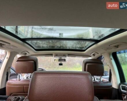 Білий Фольксваген Туарег, об'ємом двигуна 3.6 л та пробігом 272 тис. км за 17500 $, фото 11 на Automoto.ua