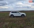 Белый Фольксваген Туарег, объемом двигателя 2.97 л и пробегом 239 тыс. км за 22000 $, фото 1 на Automoto.ua