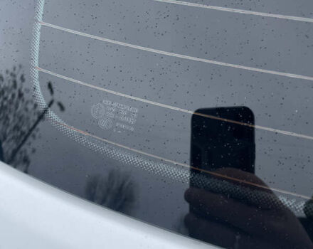 Білий Фольксваген Туарег, об'ємом двигуна 2.97 л та пробігом 130 тис. км за 21300 $, фото 24 на Automoto.ua