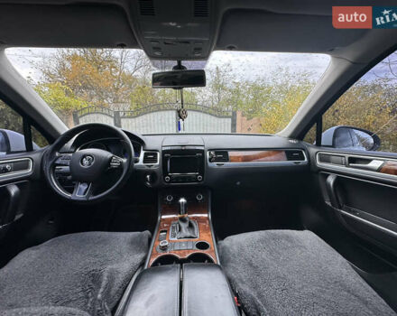 Белый Фольксваген Туарег, объемом двигателя 2.97 л и пробегом 247 тыс. км за 20999 $, фото 25 на Automoto.ua