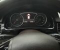 Белый Фольксваген Туарег, объемом двигателя 2.97 л и пробегом 237 тыс. км за 16300 $, фото 18 на Automoto.ua
