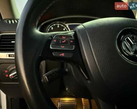 Белый Фольксваген Туарег, объемом двигателя 2.97 л и пробегом 270 тыс. км за 20990 $, фото 22 на Automoto.ua