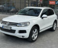 Белый Фольксваген Туарег, объемом двигателя 2.97 л и пробегом 209 тыс. км за 20500 $, фото 1 на Automoto.ua