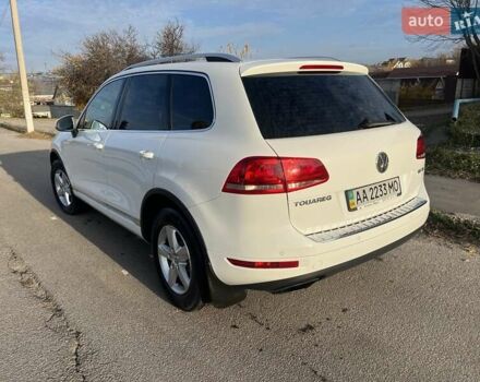 Белый Фольксваген Туарег, объемом двигателя 2.46 л и пробегом 169 тыс. км за 25555 $, фото 8 на Automoto.ua