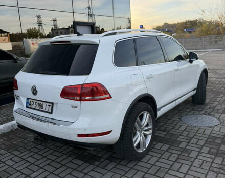 Білий Фольксваген Туарег, об'ємом двигуна 2.97 л та пробігом 265 тис. км за 17500 $, фото 8 на Automoto.ua
