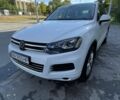 Белый Фольксваген Туарег, объемом двигателя 3 л и пробегом 152 тыс. км за 19500 $, фото 4 на Automoto.ua