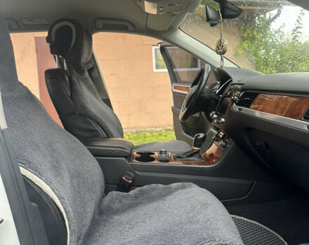 Белый Фольксваген Туарег, объемом двигателя 2.97 л и пробегом 247 тыс. км за 20999 $, фото 8 на Automoto.ua