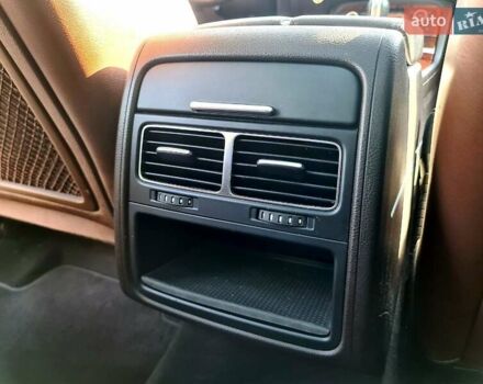 Белый Фольксваген Туарег, объемом двигателя 2.97 л и пробегом 195 тыс. км за 19700 $, фото 49 на Automoto.ua