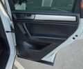 Белый Фольксваген Туарег, объемом двигателя 2.97 л и пробегом 180 тыс. км за 18999 $, фото 17 на Automoto.ua