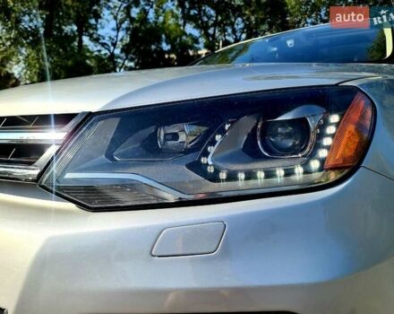 Белый Фольксваген Туарег, объемом двигателя 2.97 л и пробегом 195 тыс. км за 19700 $, фото 18 на Automoto.ua