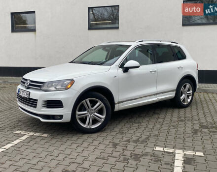 Белый Фольксваген Туарег, объемом двигателя 2.97 л и пробегом 260 тыс. км за 22500 $, фото 34 на Automoto.ua