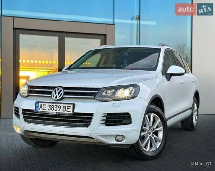 Білий Фольксваген Туарег, об'ємом двигуна 3 л та пробігом 239 тис. км за 19300 $, фото 3 на Automoto.ua